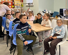 Громкие чтения "Веселые истории о маленьких зайчатах"