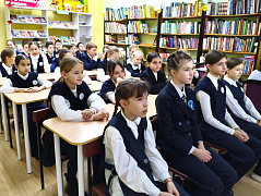 Именины с «Тополиной» в библиотеке им. В. Давыдова-Анатри
