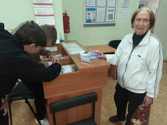 «Сегодня я - библиотекарь»: акция в библиотеке им. П. Хузангая