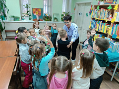 «Приключения в сказочной стране»: литературно-игровая программа