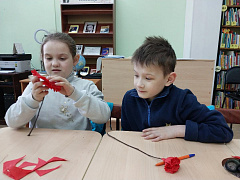 «Красная гвоздика – цветок Победы»: мастер-класс