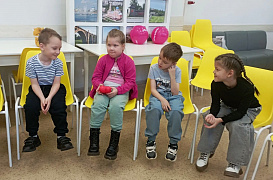 «Папа может, все что угодно»: игровая программа 