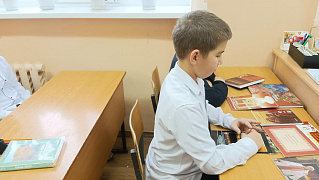 «Театральный фургончик»: библиомарафон в библиотеке им. Ю. Гагарина