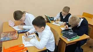 «Театральный фургончик»: библиомарафон в библиотеке им. Ю. Гагарина