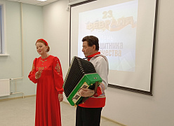 Праздничный час «Песен славных достойны герои!»