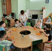 «Я на солнышке лежу» чтение-игра