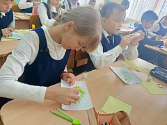 «Три ветки мимозы»: чтение с элементами творчества