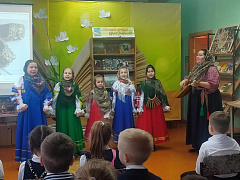 «Эх вы, лапти-лапоточки!»: фолк-шоу