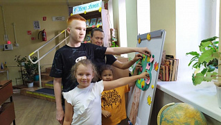 Большие семейные выходные: «С семьей в страну Знаний»!