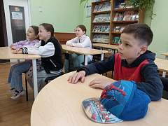 «Весенний кинозал»