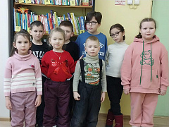«Поет зима – аукает…»: литературно-игровая программа