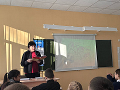 «200 минут чтения: Сталинграду посвящается» акция в библиотеке им. П. Хузангая 