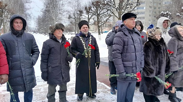 «Память о героях-ленинградцах»: церемония возложения цветов