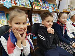 «Расскажи нам, ёлочка, сказку»: новогодний праздник