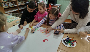 «Крылья весны»: экологическая карусель в библиотеке им. А. Николаева