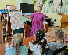 «День Карлсона на крыше»: мультпоказ