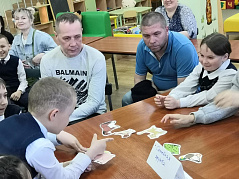 Чтение семейного масштаба в библиотеке им. С. Маршака