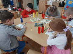 «Красная ромашка»: час стихов