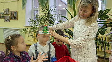 «Новогодний мешок Деда Мороза»: игротека
