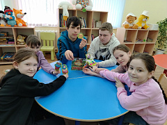«Литературная игротека»: час игр
