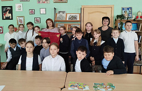 «Давайте знакомые книжки откроем»: интерактивный праздник 