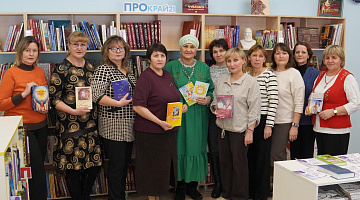 Встреча с народным поэтом Чувашии Раисой Сарби