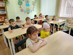 «Чтение семейного масштаба: сказки народов России» акция в библиотеке им. П. Хузангая 