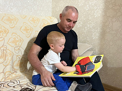 Чтение семейного масштаба в библиотеке им. П. Хузангая