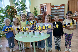 «Читаем. Играем. Творим»: библиотечная площадка