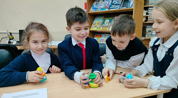Именины с «Тополиной» в детско-юношеской библиотеке