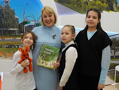 Именины с «Тополиной» в центральной библиотеке им. Ю. Гагарина
