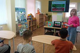 «Салам, соседи!» Татарская среда в библиотеке