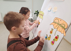 «День бабушек и дедушек в библиотеке»: шоу-программа