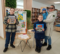 «С Днем рождения, мой город!»: читательский квилт