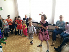 Новогодний утренник для детей Ивановского микрорайона