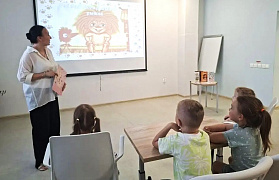 «День рыжих в библиотеке»: сказка вслух