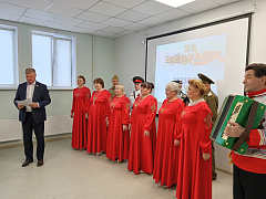 Праздничный час «Песен славных достойны герои!»
