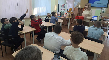 «Со здоровьем не шути, его с детства береги»: час здоровья