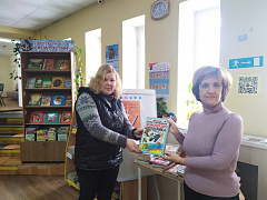 «Дарите книги с любовью»: десятая общероссийская акция