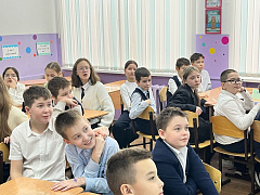 «Интернет: интересно, полезно…» в библиотеке им. Н. Носова