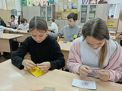 «Не стареют на сурпанах древние узоры»: краеведческое чтение