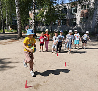 «Чтение семейного масштаба: сказки народов России»: акция  в библиотеке семейного чтения имени А. Николаева