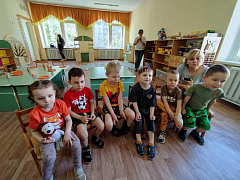 «Я на солнышке лежу» чтение-игра