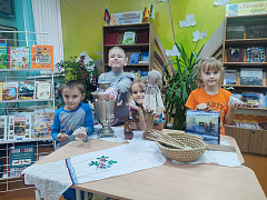 «Сядем рядком, поговорим ладком»: фольклорные посиделки