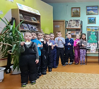«Что подарим Деду Морозу?»: новогодние чтения