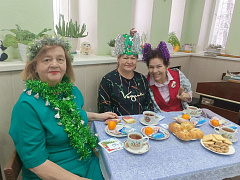 «На пороге Новый год»: литературная гостиная