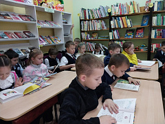«Художники, покорившие детские сердца»: урок-вернисаж