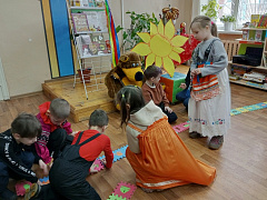 «Боярыня Масленица»: фольклорная карусель