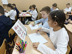 «Не стареют на сурпанах древние узоры»: краеведческое чтение