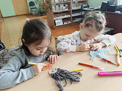 «Мы с мамочкой в рамочке»» арт-час 